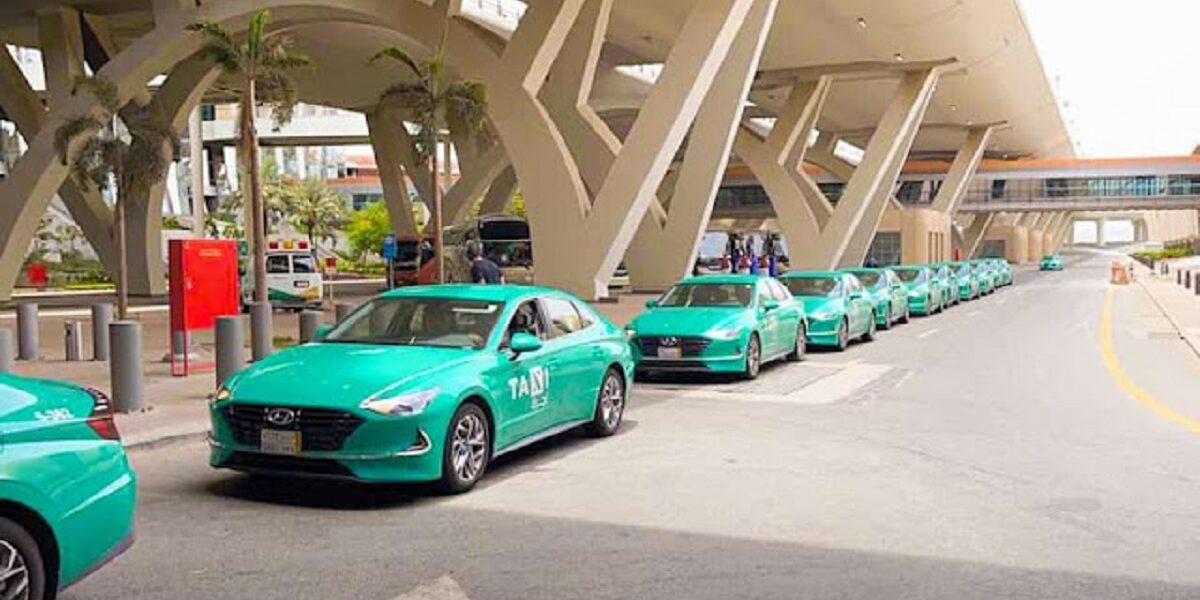 Umrah Taxi Services in Saudi Arabia